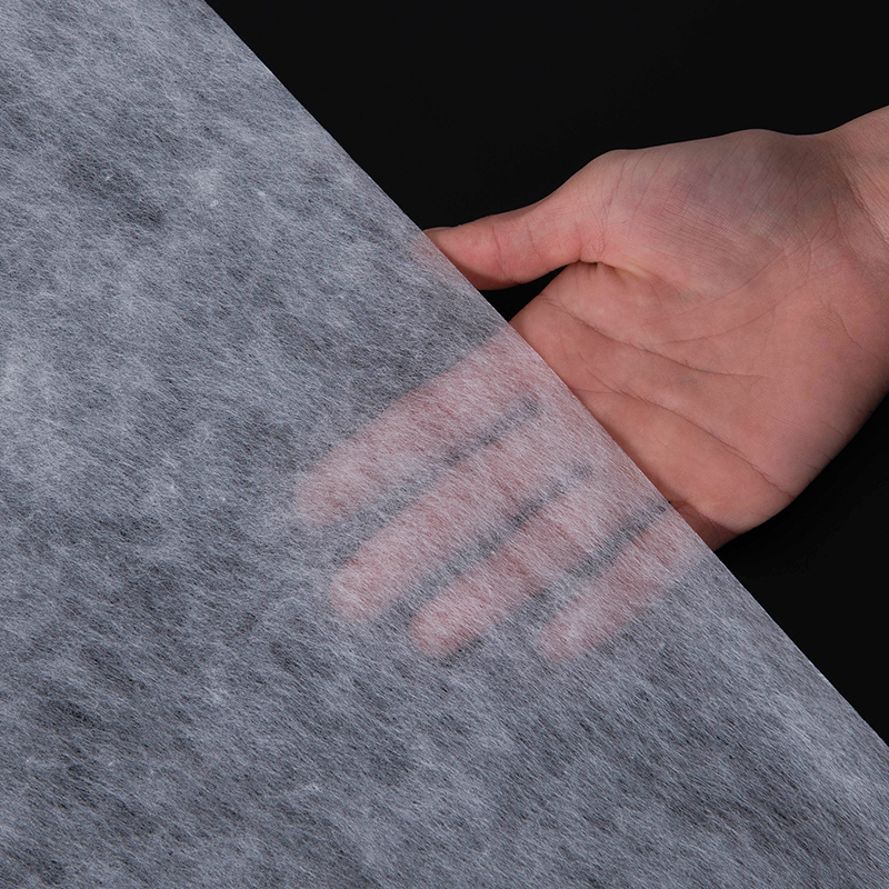 Vyšívaná netkaná interlinnácia látka Vyšívaná netkaná interlinnácia látka