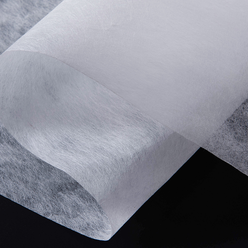 Ako zlepšiť trvanlivosť a umývateľnosť vyšívacích netkaných tkanín?